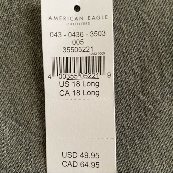 American Eagle Distressed Ripped Mom Jeans 18L - Picture 8 of 11